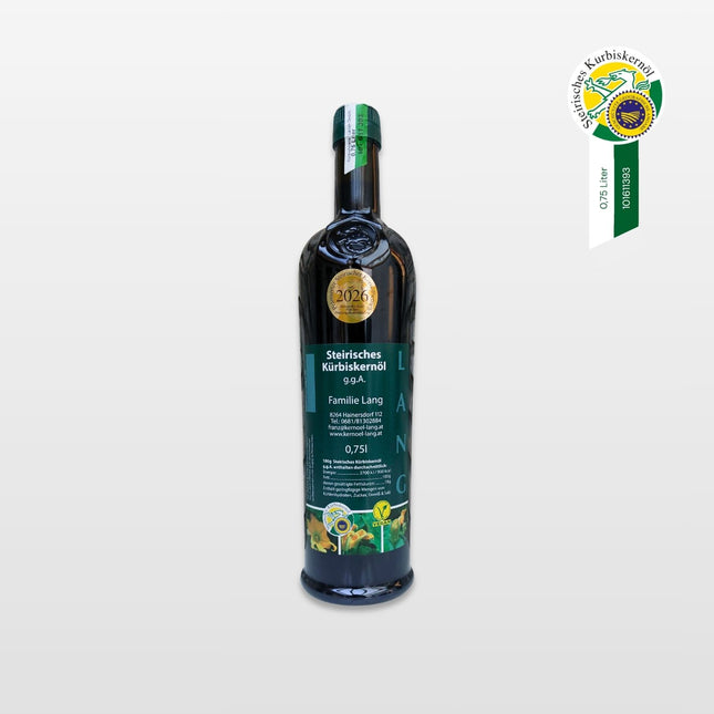 0,75L Steirisches Kürbiskernöl g.g.A. von Kernöl Lang, 100 % reines Kürbiskernöl aus 100 % steirischen Kürbiskernen, hergestellt in der Steiermark