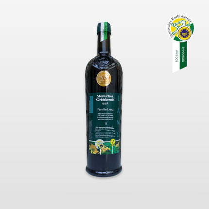 1L Steirisches Kürbiskernöl g.g.A. von Kernöl Lang, 100 % reines Kürbiskernöl aus 100 % steirischen Kürbiskernen, hergestellt in der Steiermark