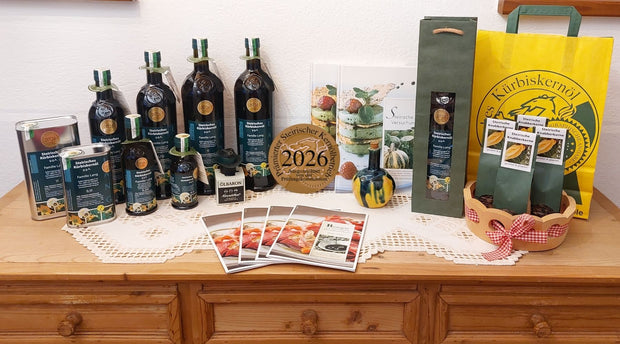 Steirisches Kürbiskernöl kaufen – prämierte Produkte von Kernöl Lang aus der Steiermark mit Auszeichnungen und Geschenkideen