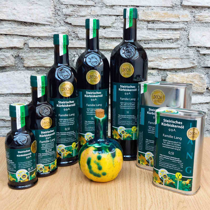 Steirisches Kürbiskernöl Produktübersicht – verschiedene Gebinde direkt vom Bauernhof